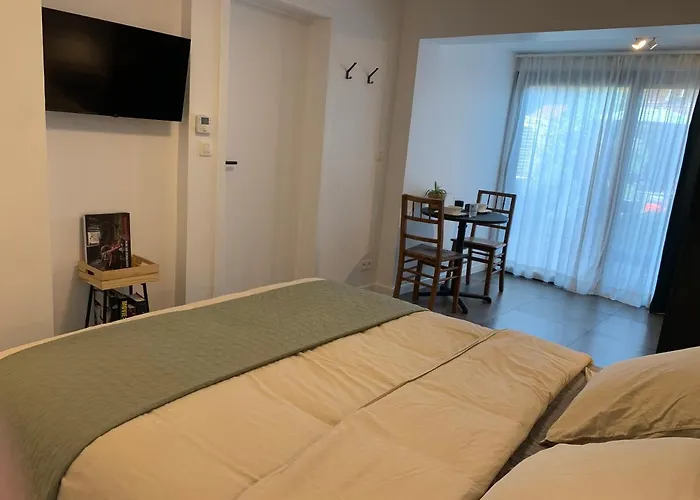 Homestay, Ground Floor, Comfort Room